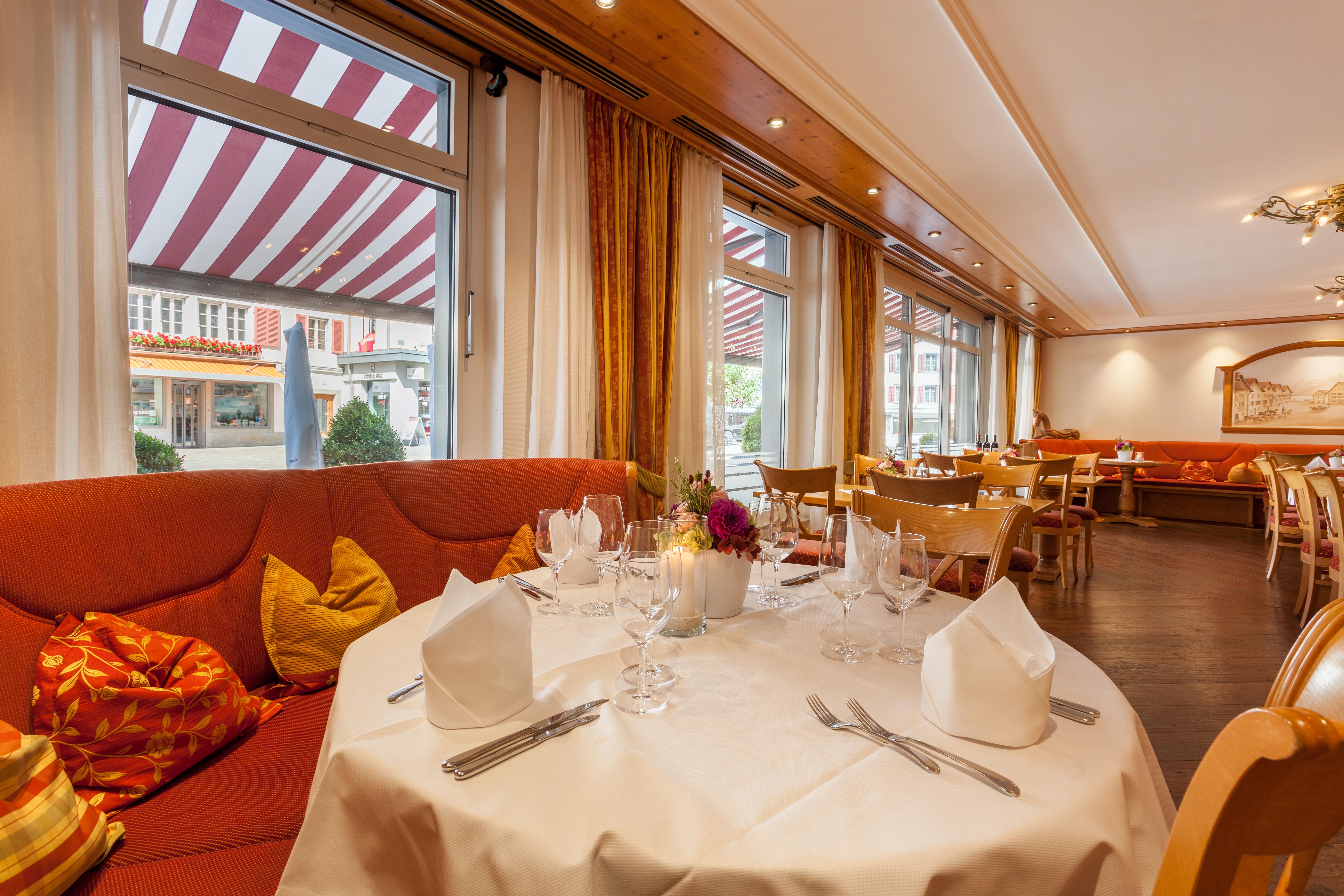 Weisses Roessli Swiss Quality Hotel Brunnen Extérieur photo